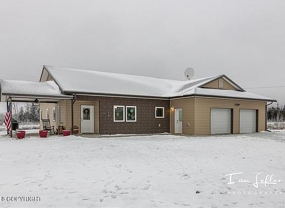 2nd image of 2585 Therron St