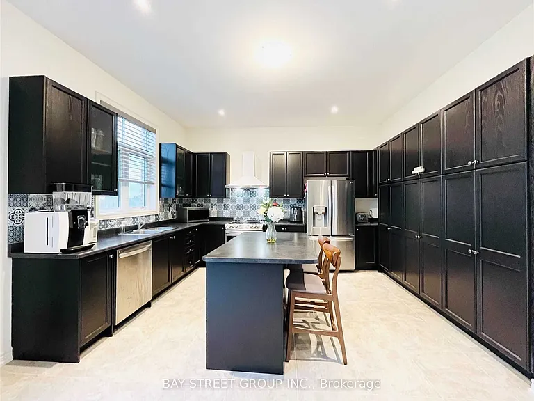 25 McIsaac Dr — Photo 22