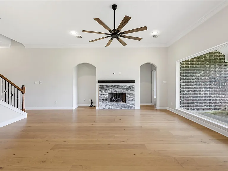226 Jade Point — Photo 13
