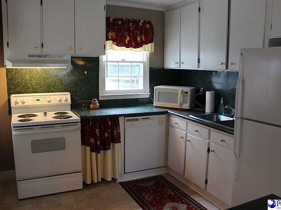 2nd image of 849 Lynwood Dr
