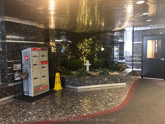 4th image of 4727 Sheppard Ave E #905