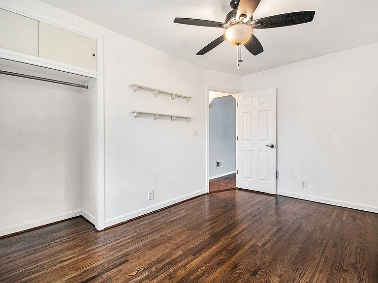 5827 Burdette St — Photo 11