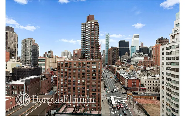 Sold by Douglas Elliman | media 10