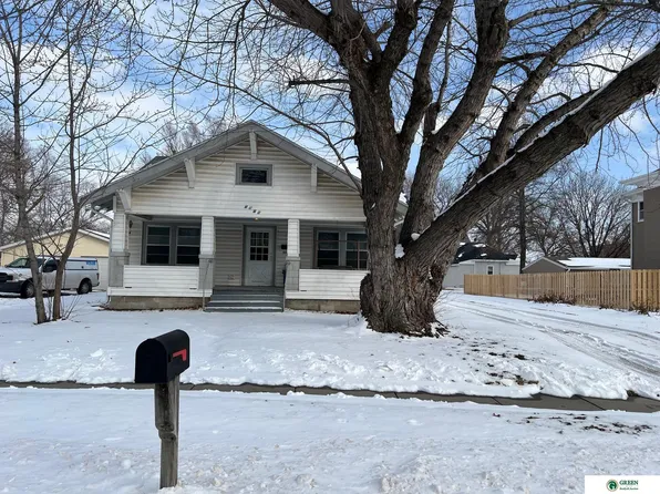 1910 N Nebraska Ave, York, NE 68467