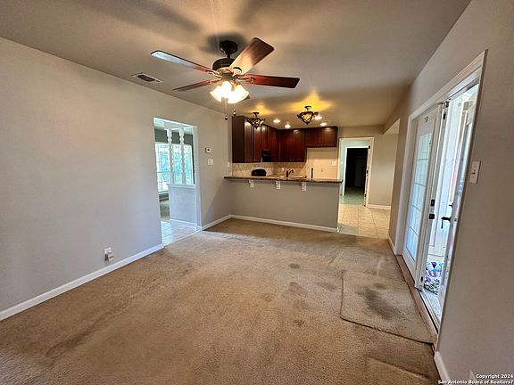 5th image of 427 Scotty Dr