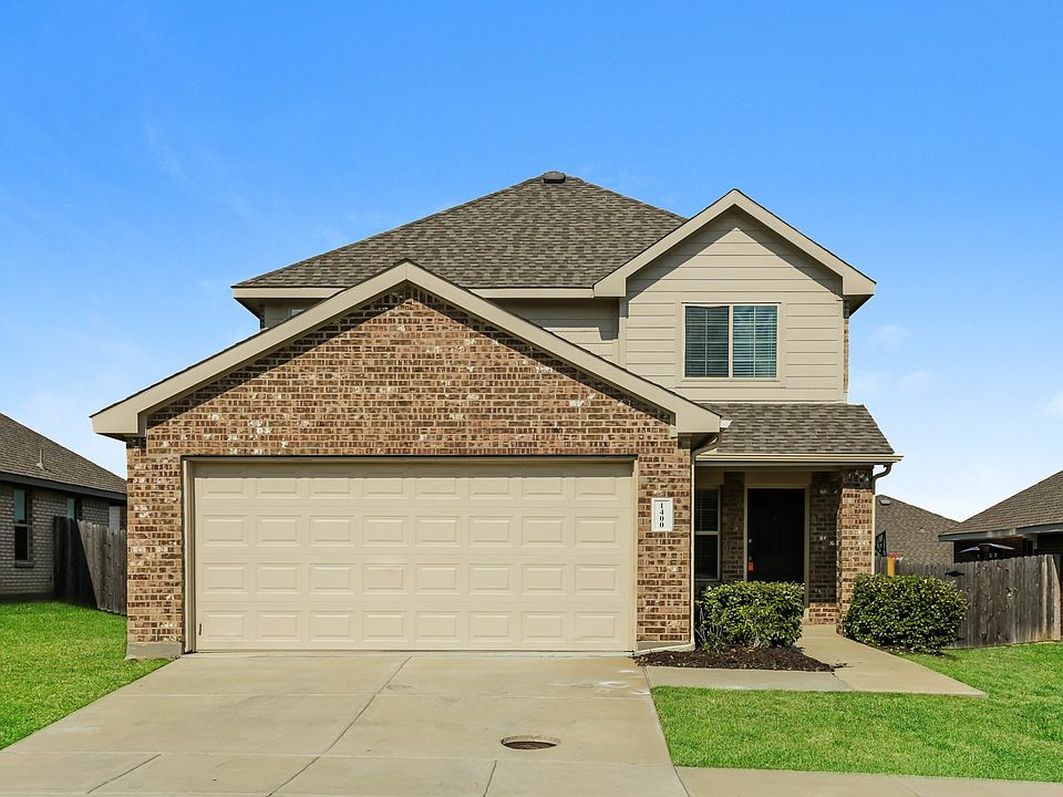 1st image of 1400 Starling Ln