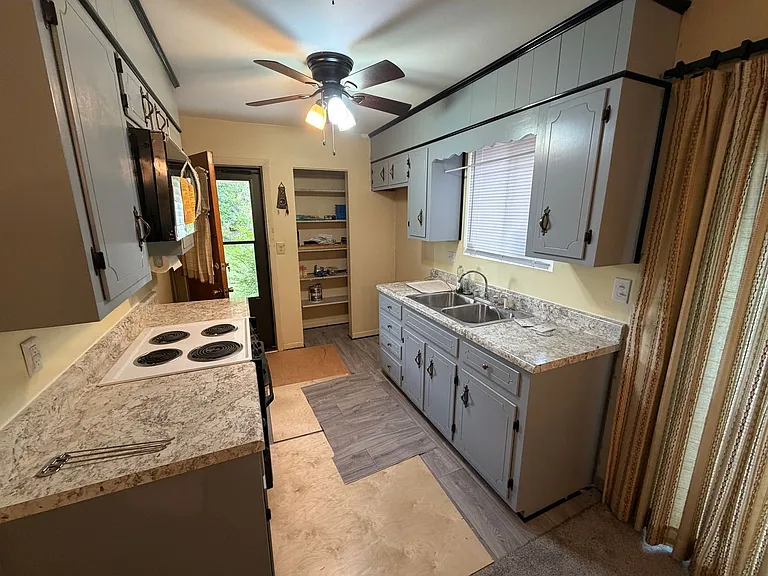 2803 Glenn Hills Dr — Photo 4