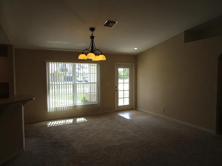 3514 NE 12th Ct — Photo 15