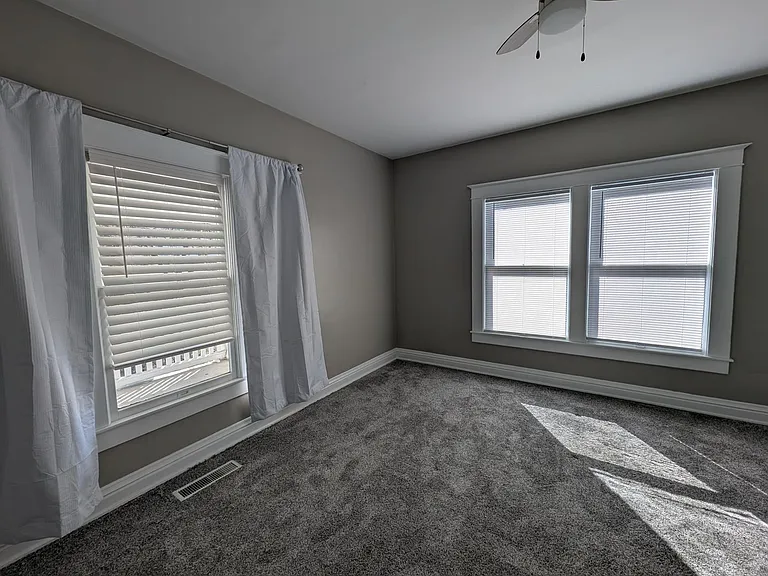 709 Pendleton Ave — Photo 21