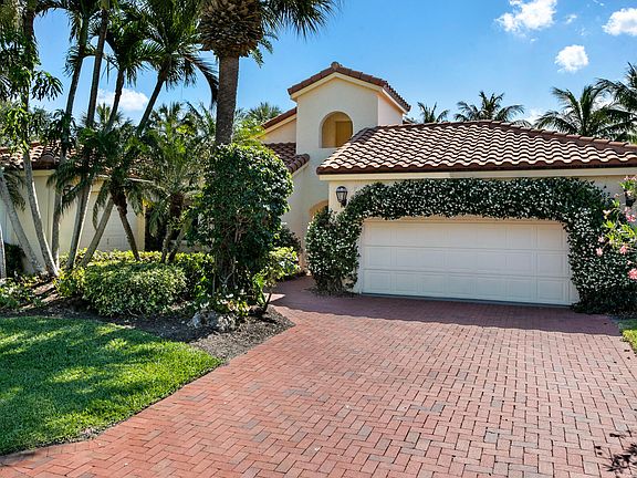 3rd image of 16643 Hidden Cove Dr