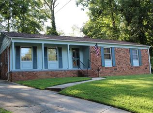 1534 Ann Arbor Ct, High Point, NC 27265