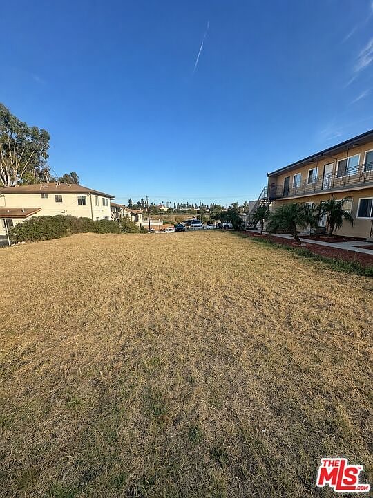 1st image of 335 Warren Ln
