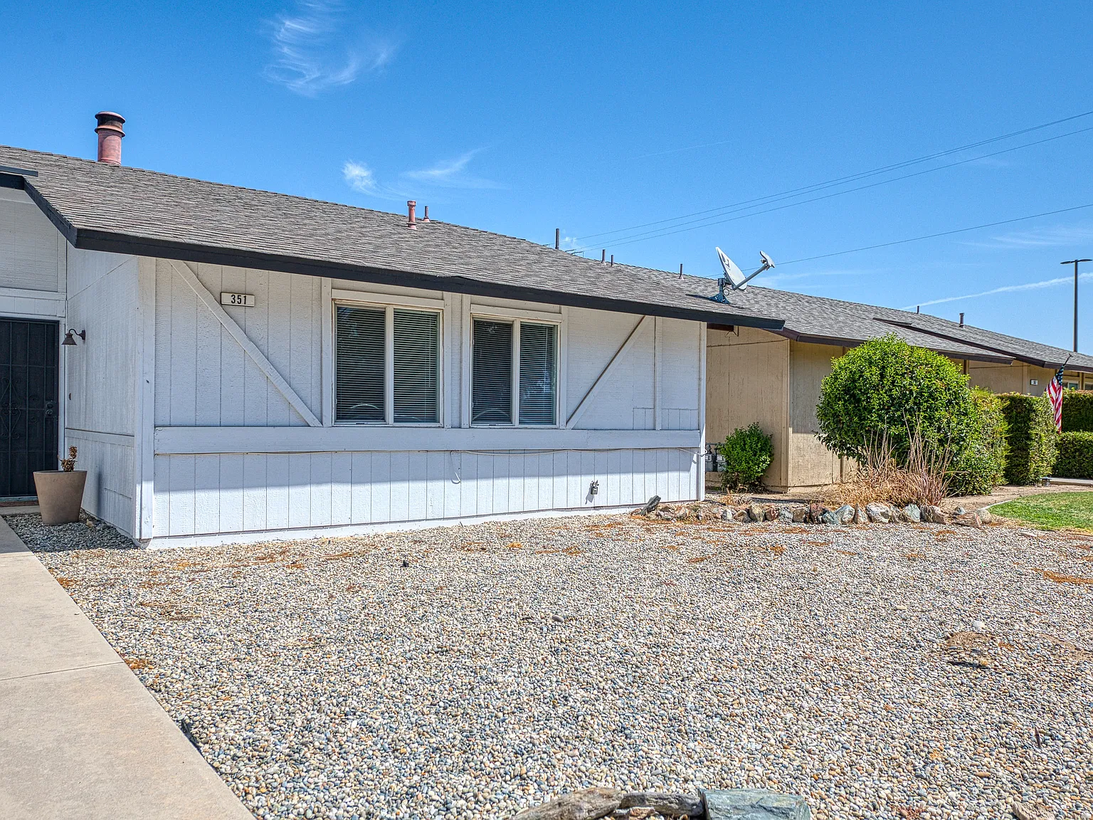 351 Fairmont Ave — Photo 1