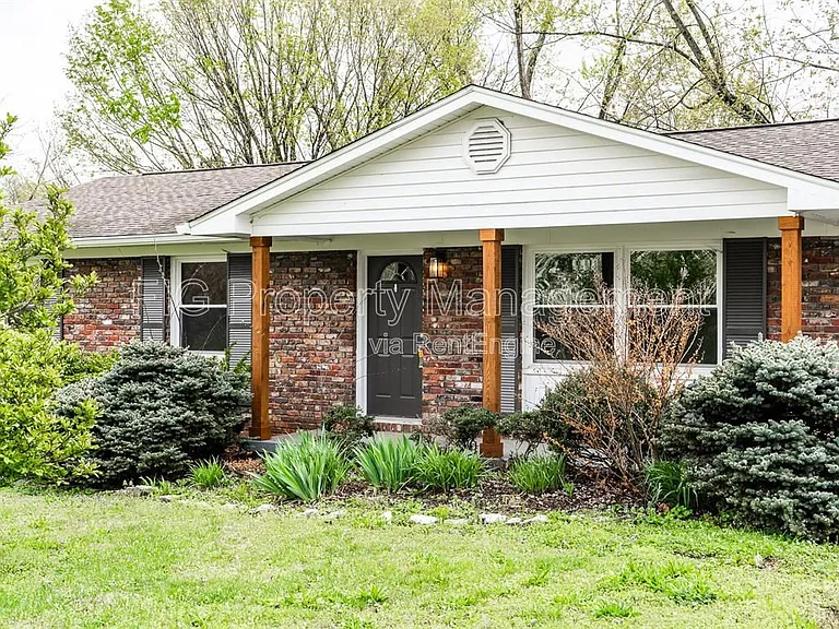 4200 Crestfield Rd — Photo 3