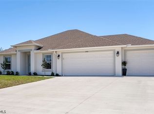 1900 NW 21st Ter, Cape Coral, FL 33993