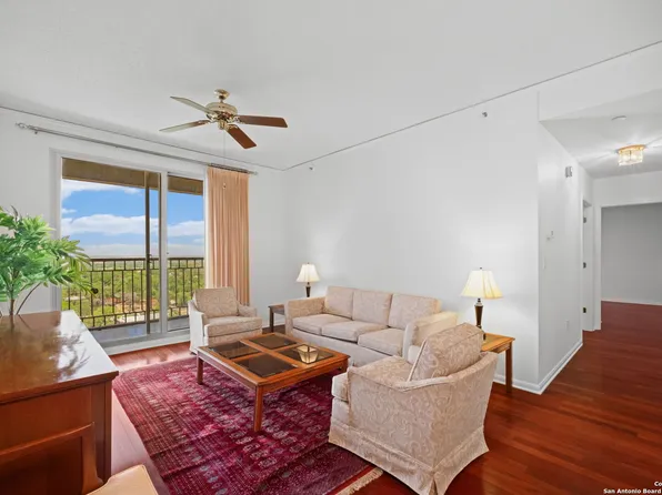 1 Towers Park Ln #1001, San Antonio, TX 78209