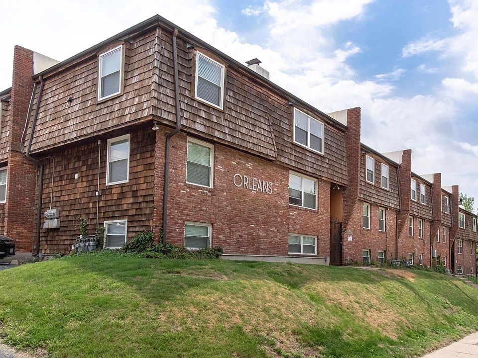2nd image of 3635 Walnut St APT 108