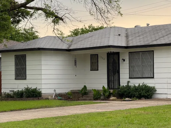 1220 Westmoreland Dr, McKinney, TX 75069