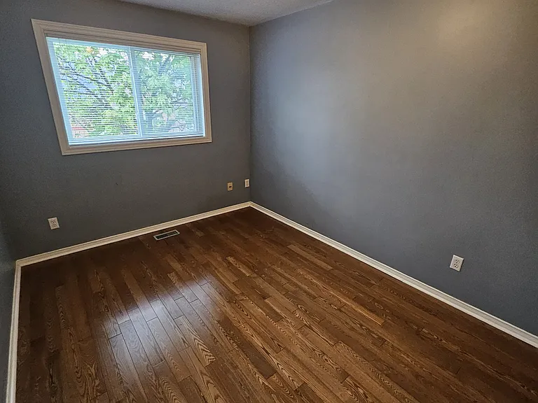 5305 Glen Erin Dr — Photo 13