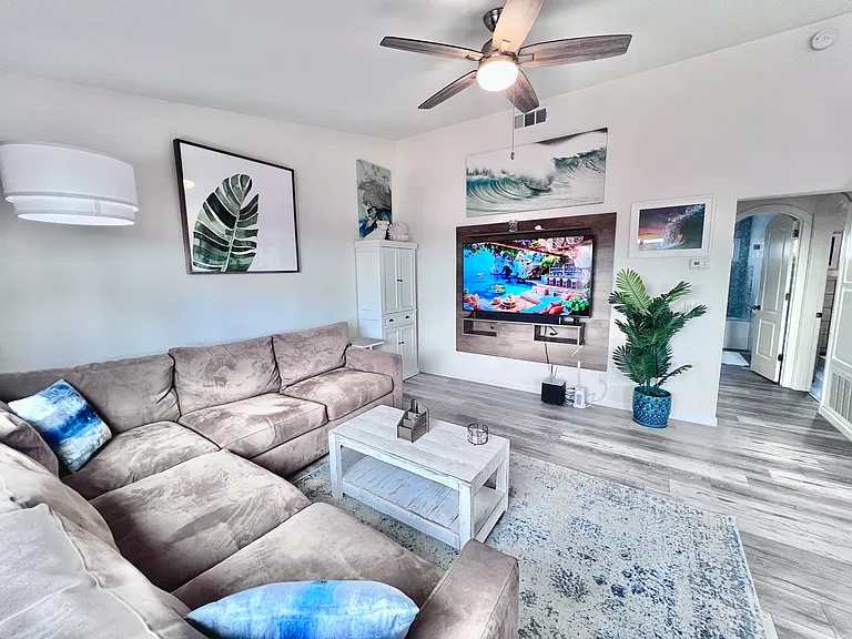 1640 S Pacific St S #10 — Photo 10