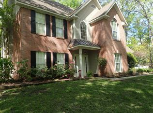 22 Bunker Hill Rd, Columbus, MS 39705