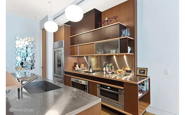 Rented by Douglas Elliman | media 15