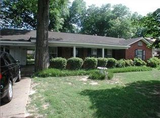 5133 Knight Arnold Rd, Memphis, TN 38118