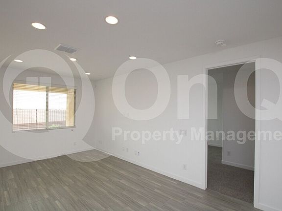 4th image of 24685 N 171st Ave