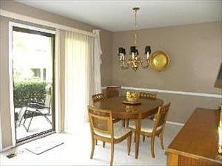 5th image of 107 Sussex Cir Unit B1