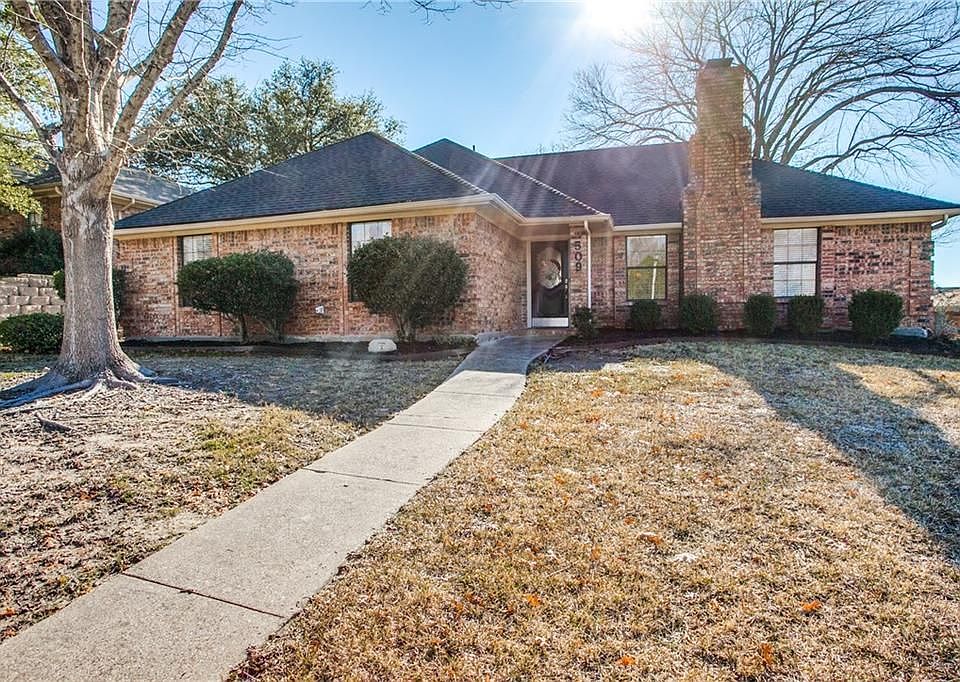 1st image of 509 Lake Meadows Dr