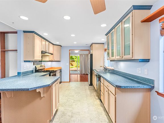 4th image of 3023 SE Berger Lane