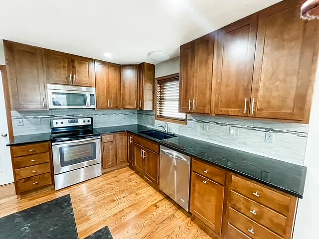 8863 Himark Ln — Photo 6
