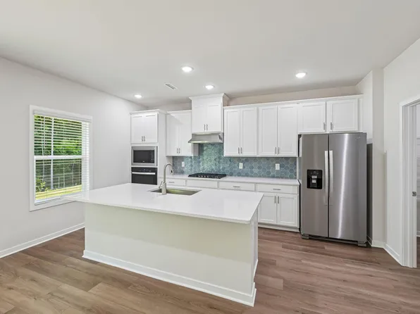 2127 Topsail Rd, Durham, NC 27704
