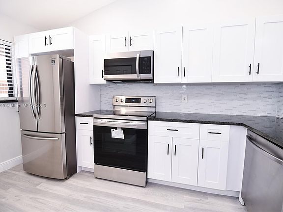 2nd image of 2315 SW 22nd Ave #2020