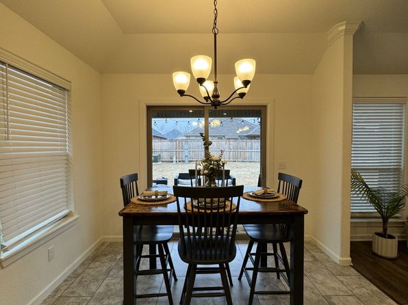 253 S Amber Dawn Ave