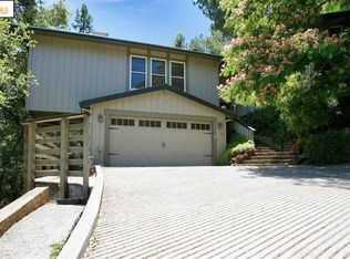 12 Dos Posos, Orinda, CA 94563