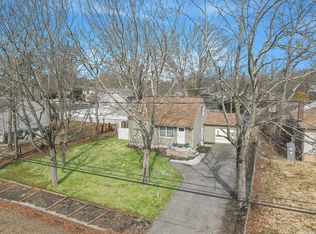 31 Ann Rd, Mastic Beach, NY 11951