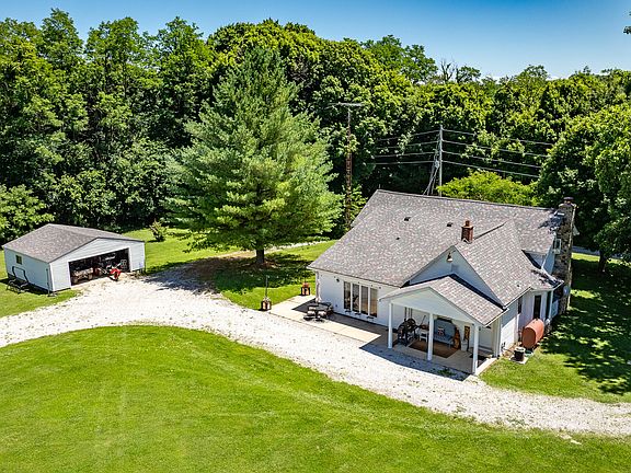 2nd image of 8108 S County Road 450 W