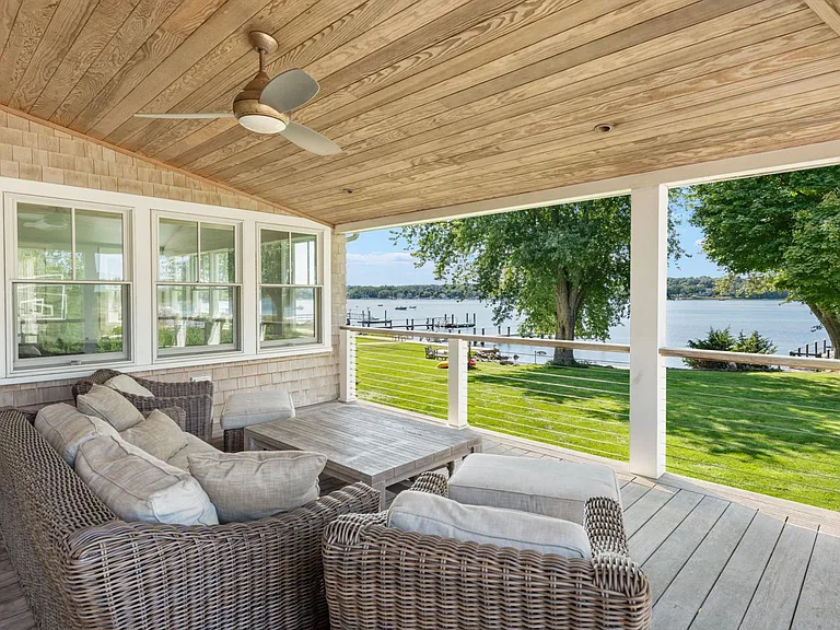 39 Shore Dr — Photo 11