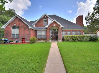 1201 N Avenue F, Elgin, TX 78621