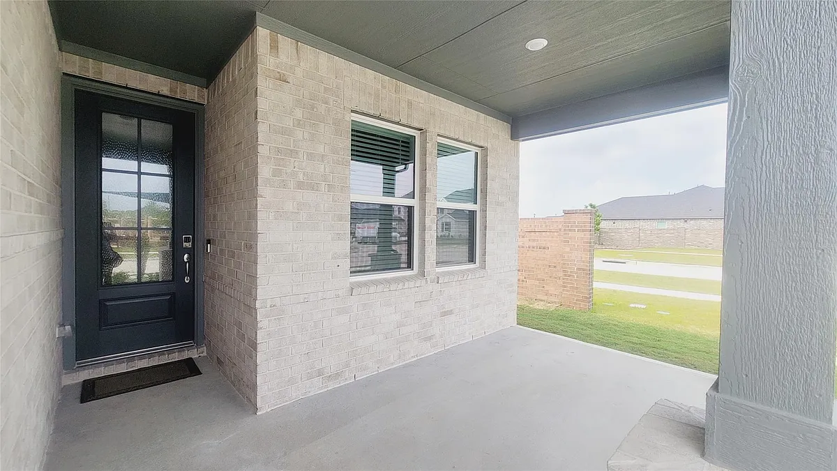 Building Photo - 21523 Banpo Bend Dr