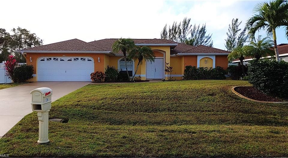1st image of 124 SW 28th St