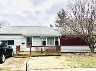 314 E Simmons St, Roodhouse, IL 62082