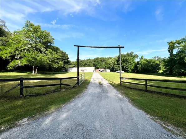 2919 N Carolwood Point, Hernando, FL 34442