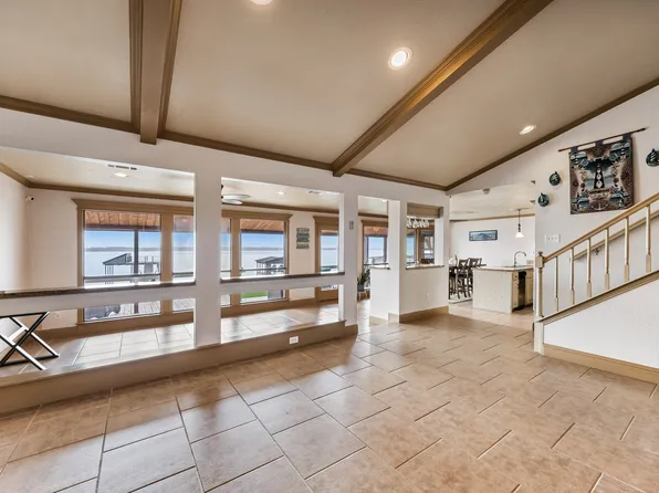 18409 Shore Dr, Kemp, TX 75143