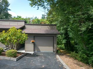 3875 SW Canby St, Portland, OR 97219