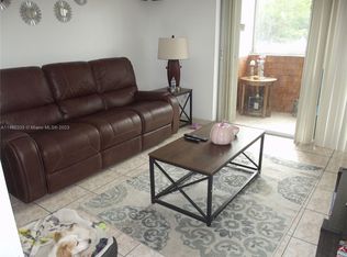 1555 W 44th Pl APT 210-B, Hialeah, FL 33012