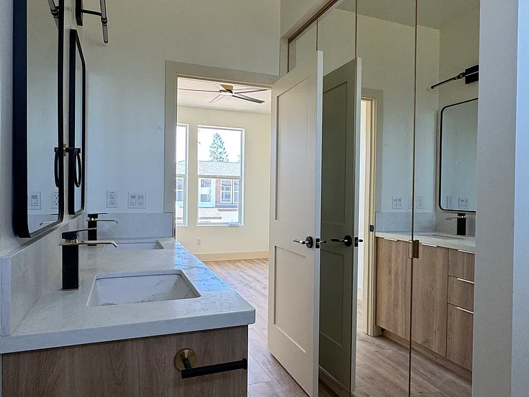 955 Olive Branch Pl — Photo 27
