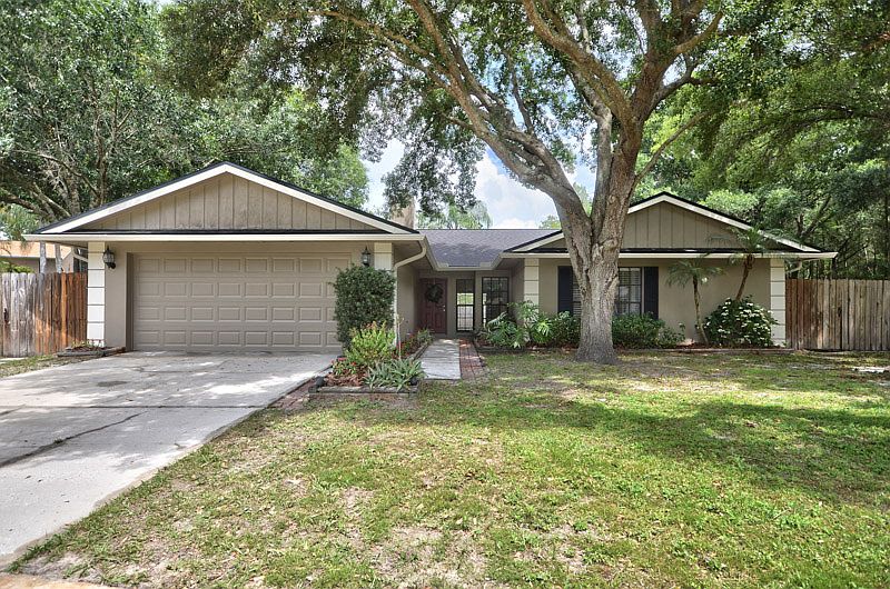 1st image of 15806 Wheatfield Pl
