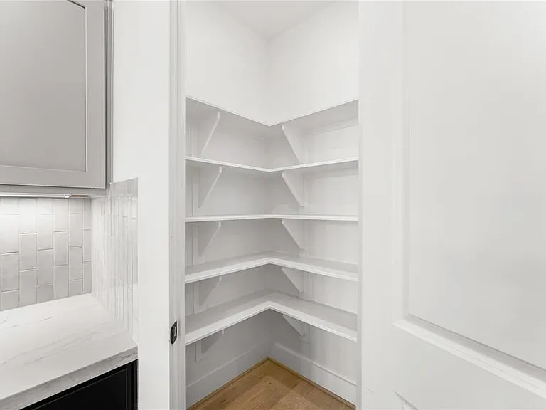 29751 Bur Creek Ln — Photo 29